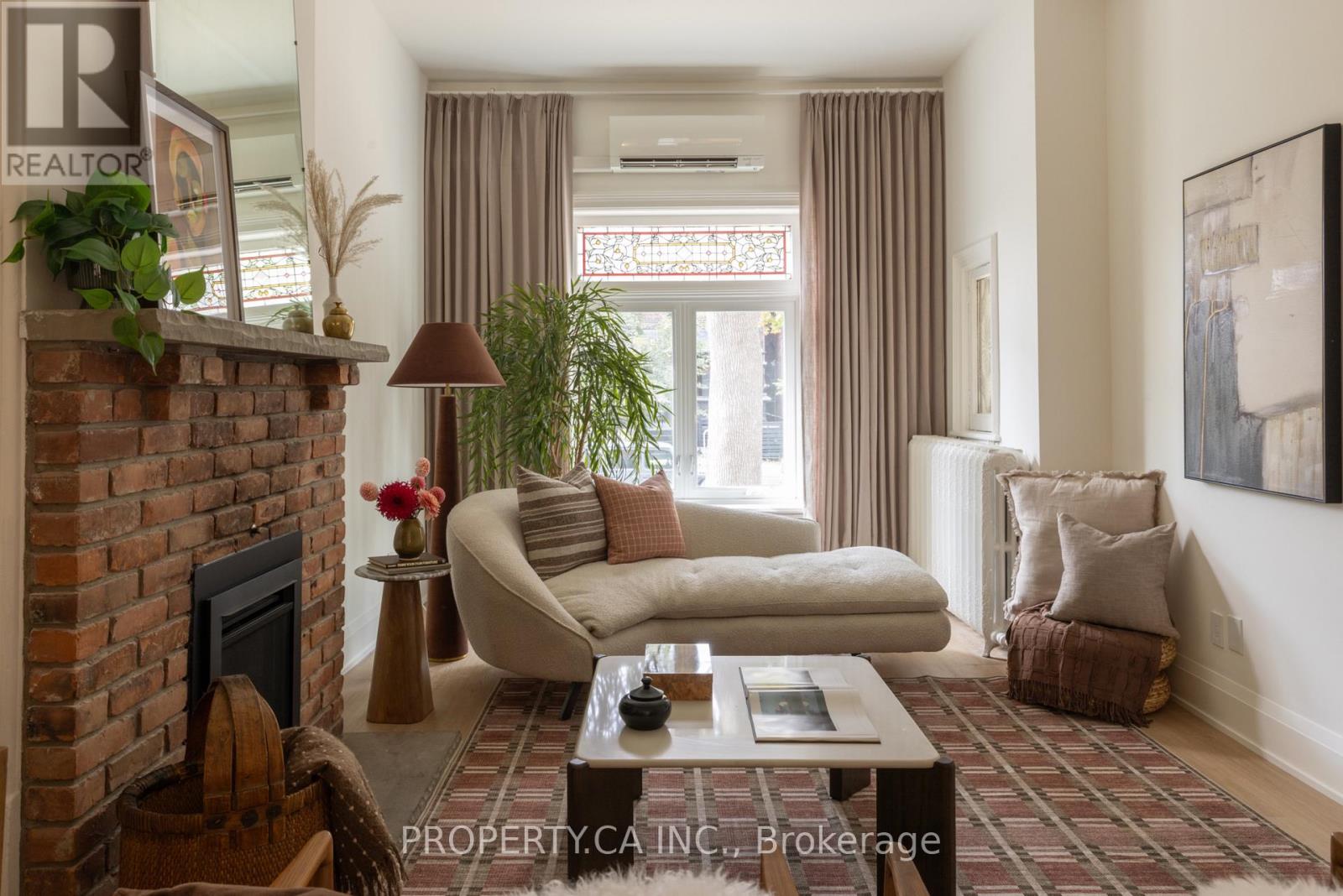 197 Roxton Road Property Photo 3