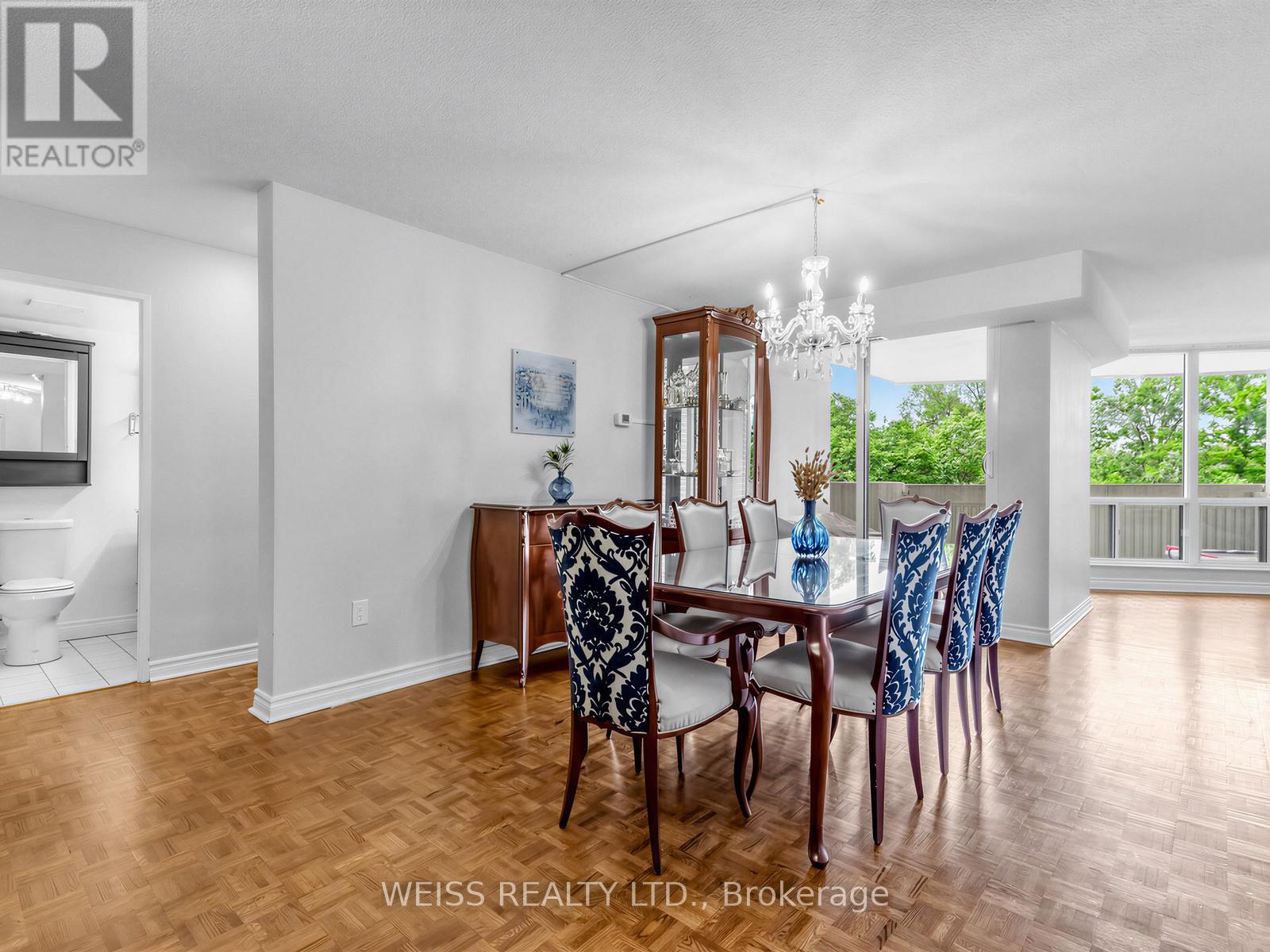 202 - 150 Neptune Drive Property Photo 8