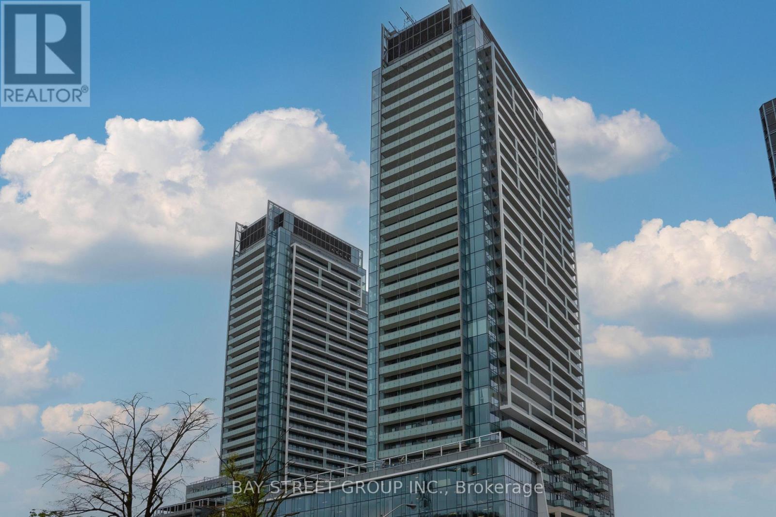 N344 - 7 GOLDEN LION HEIGHTS E Property Photo 1