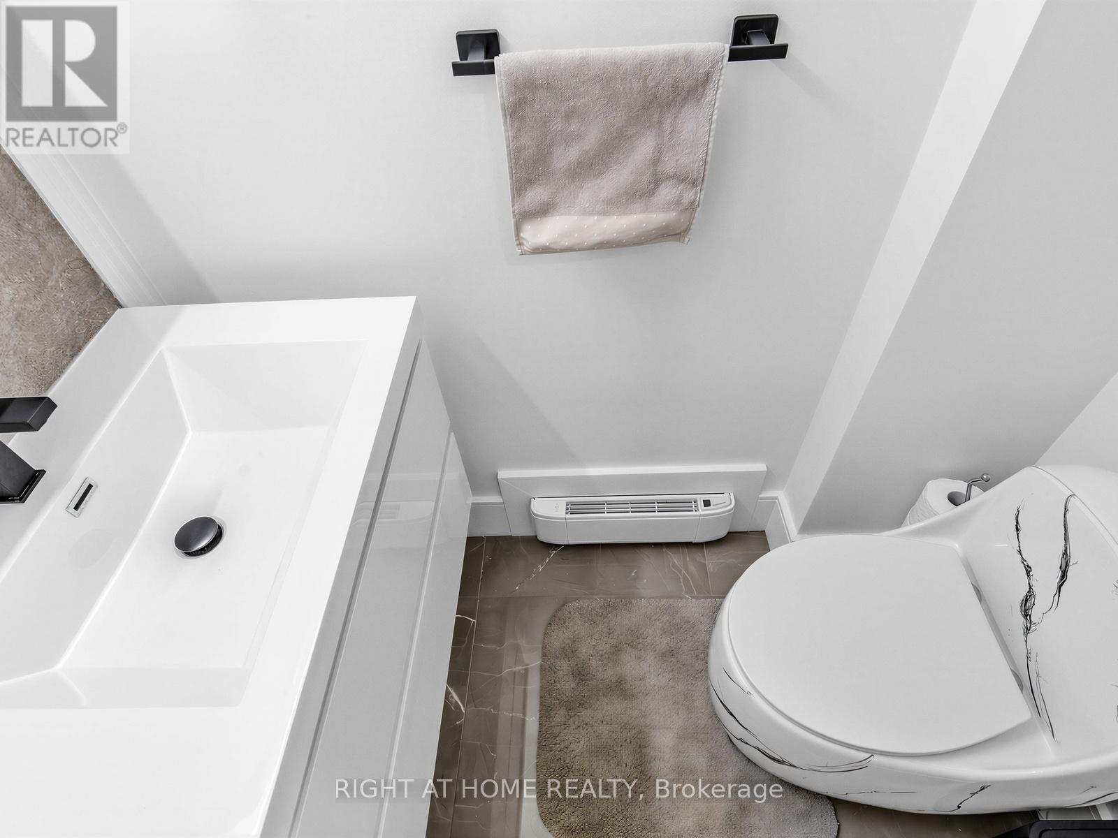 100 Jenny Wren Way Property Photo 7