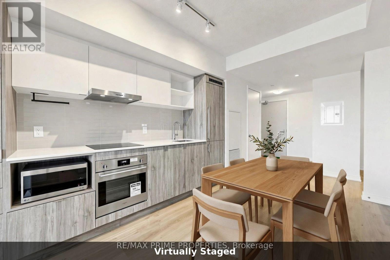 4302 - 138 Downes Street Property Photo 8