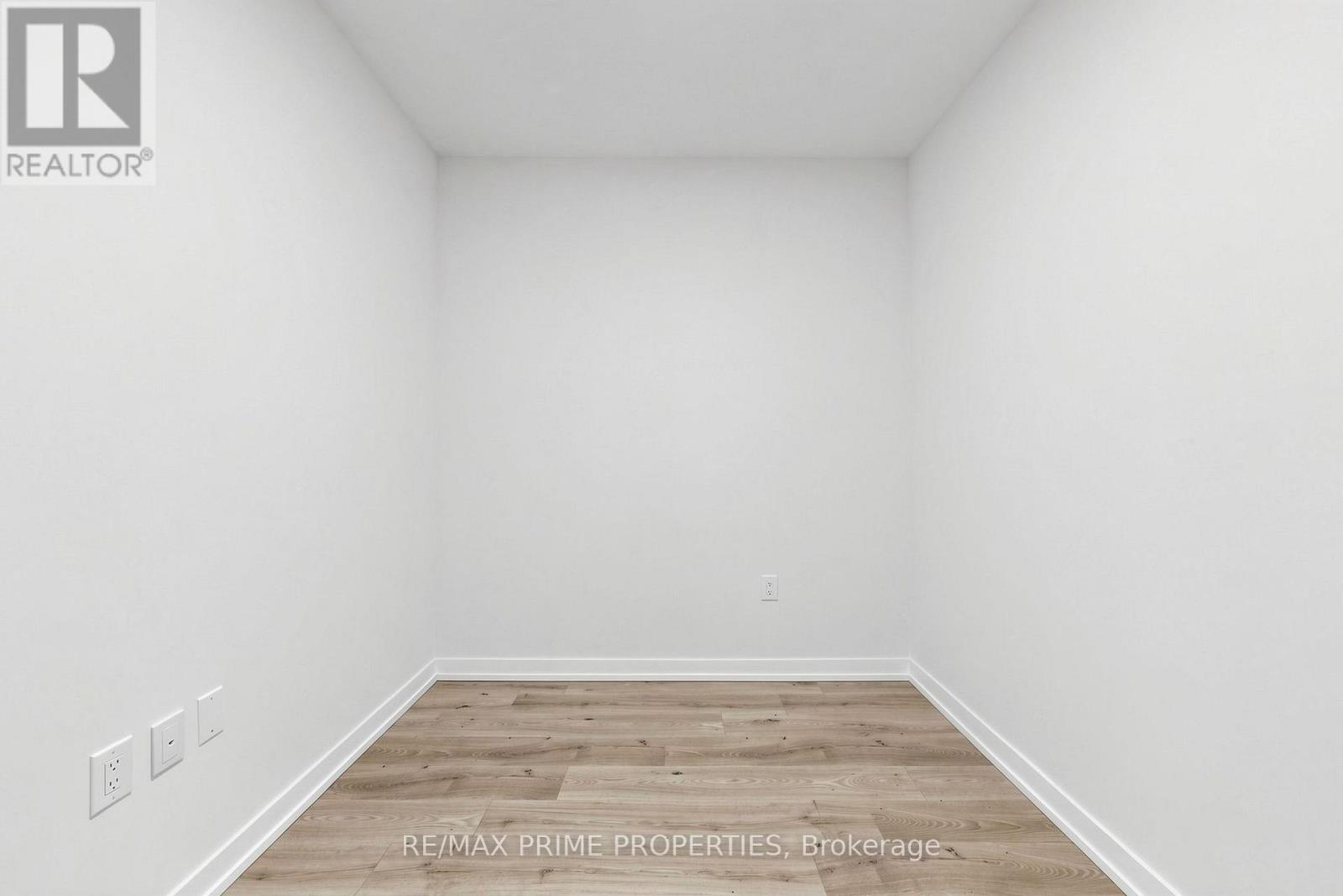 4302 - 138 Downes Street Property Photo 10
