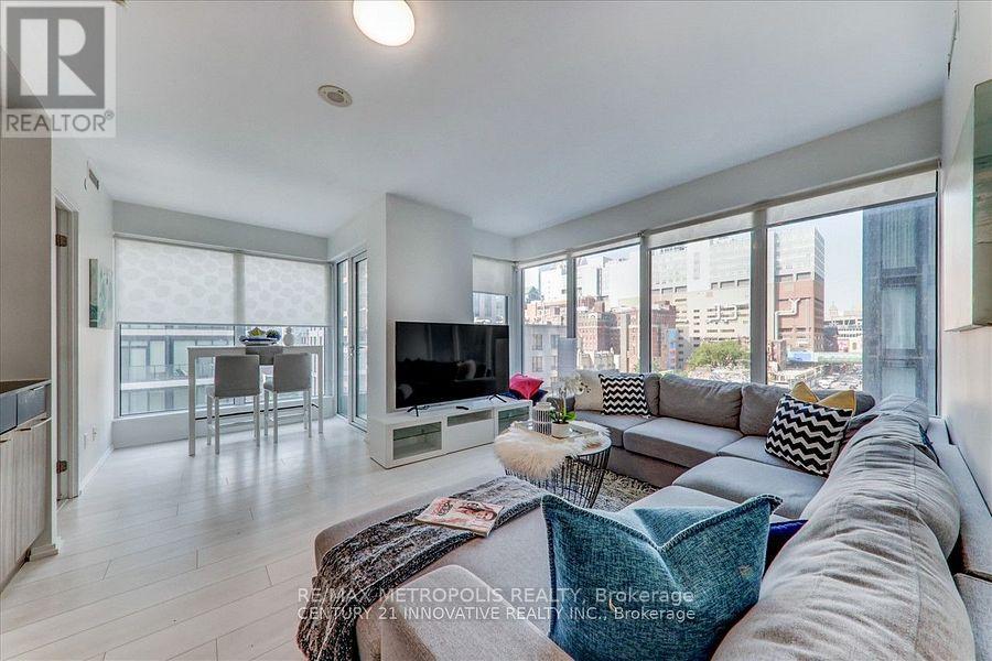 605 - 68 SHUTER STREET Property Photo 1
