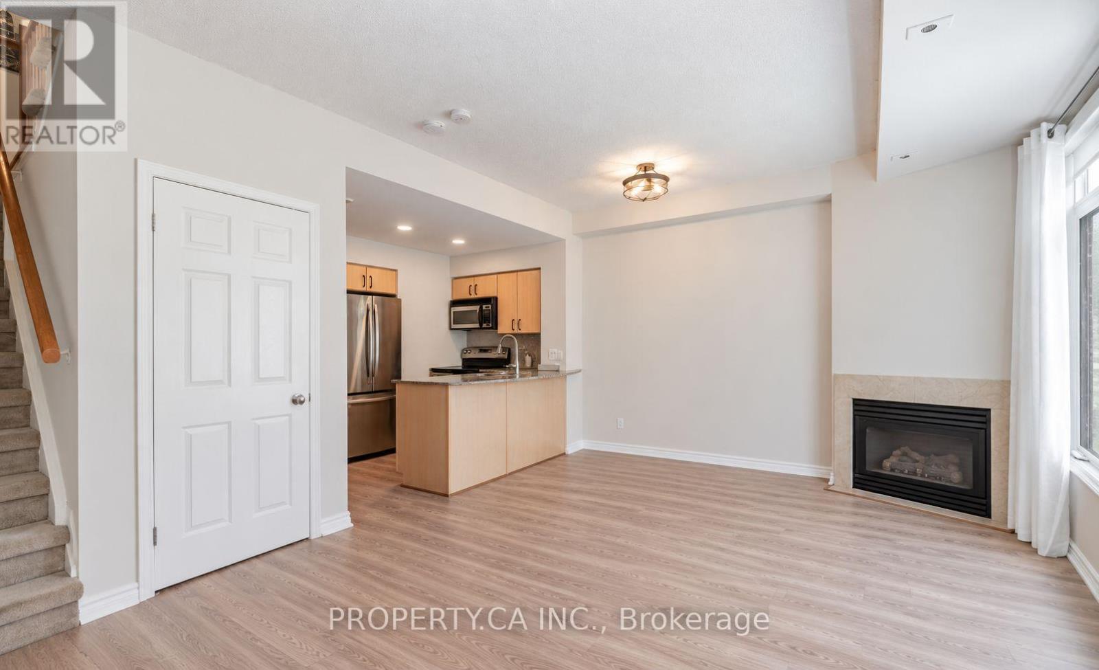 178 - 28 Stadium Road Property Photo 7