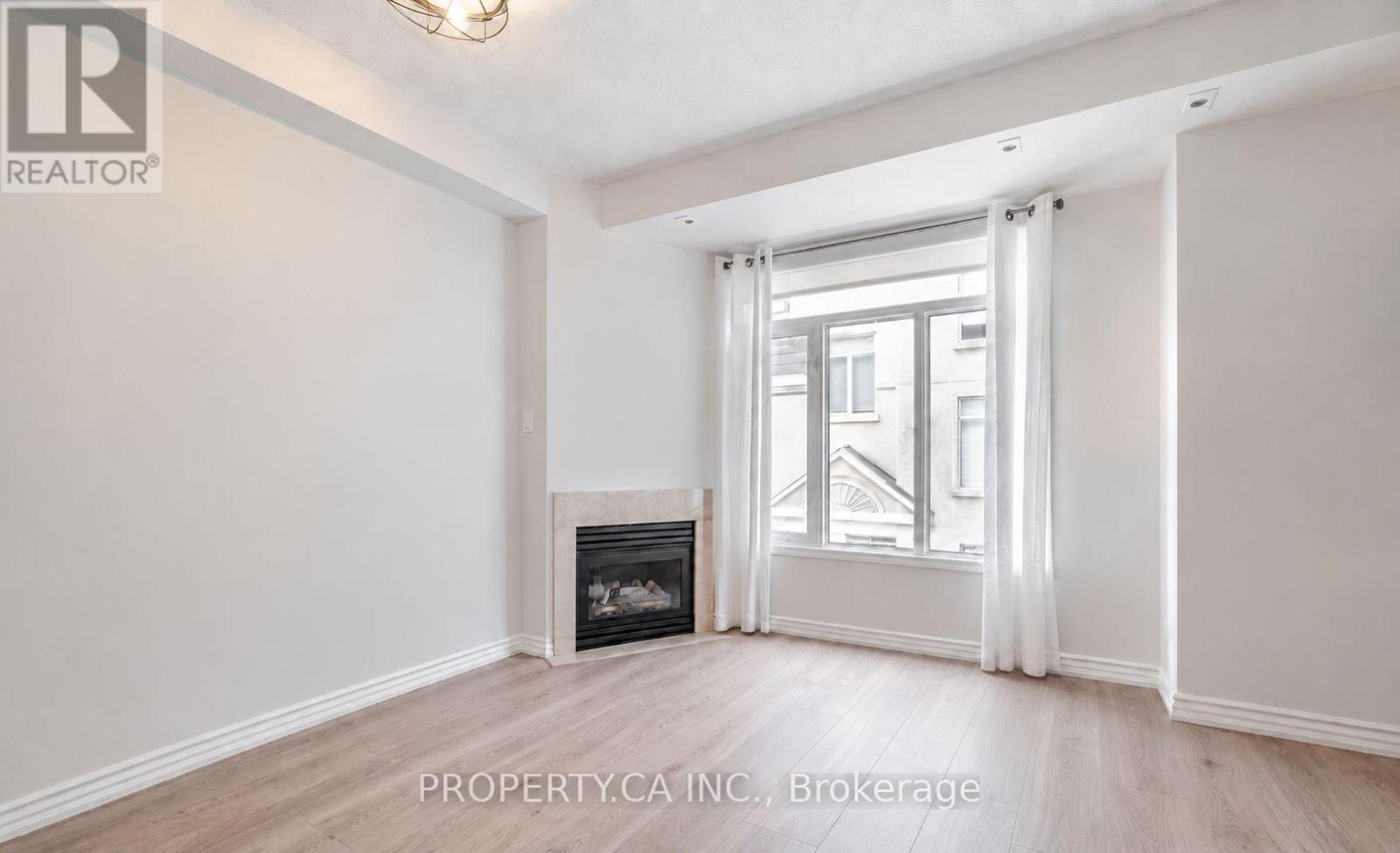 178 - 28 Stadium Road Property Photo 11