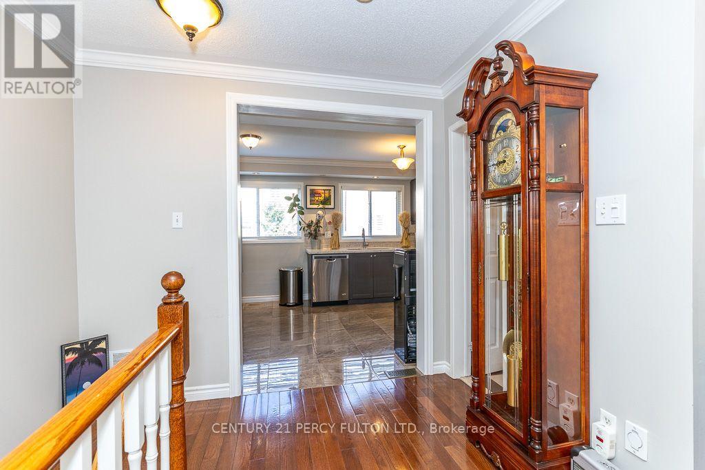 28 Rumi Crescent Property Photo 13