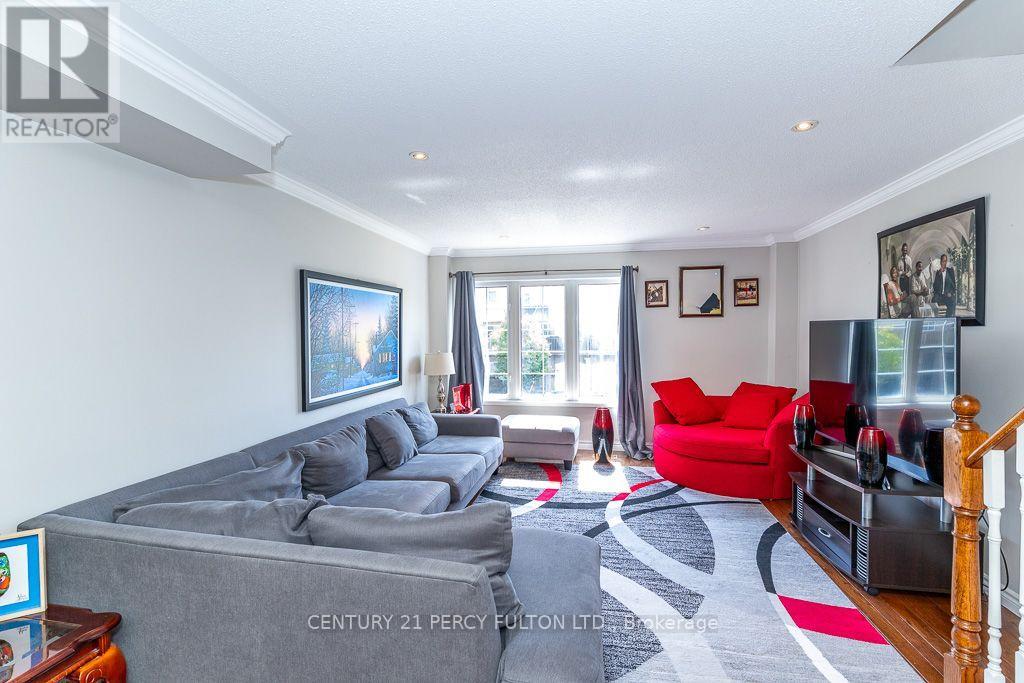 28 Rumi Crescent Property Photo 22