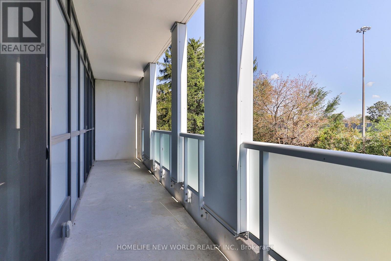 215 - 188 Fairview Mall Drive Property Photo 16