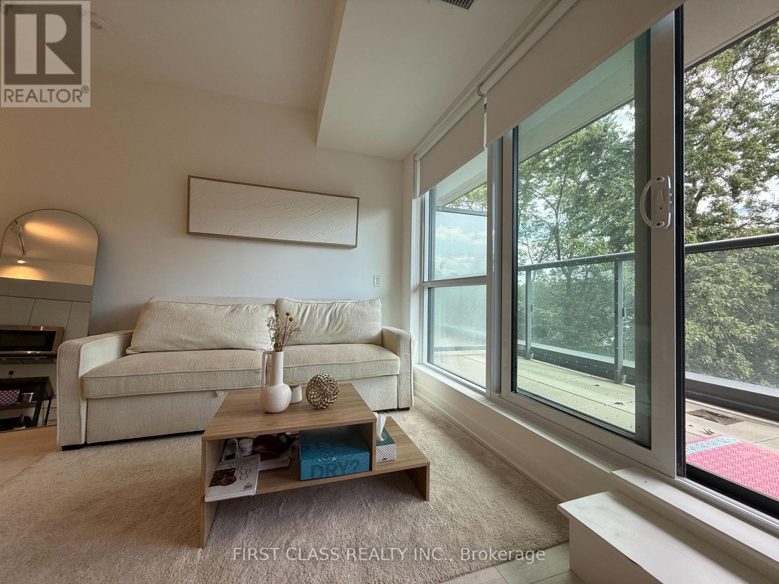 322 - 181 Sheppard Avenue E Property Photo 3