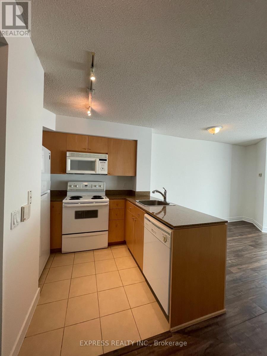512 - 361 FRONT STREET W Property Photo 1