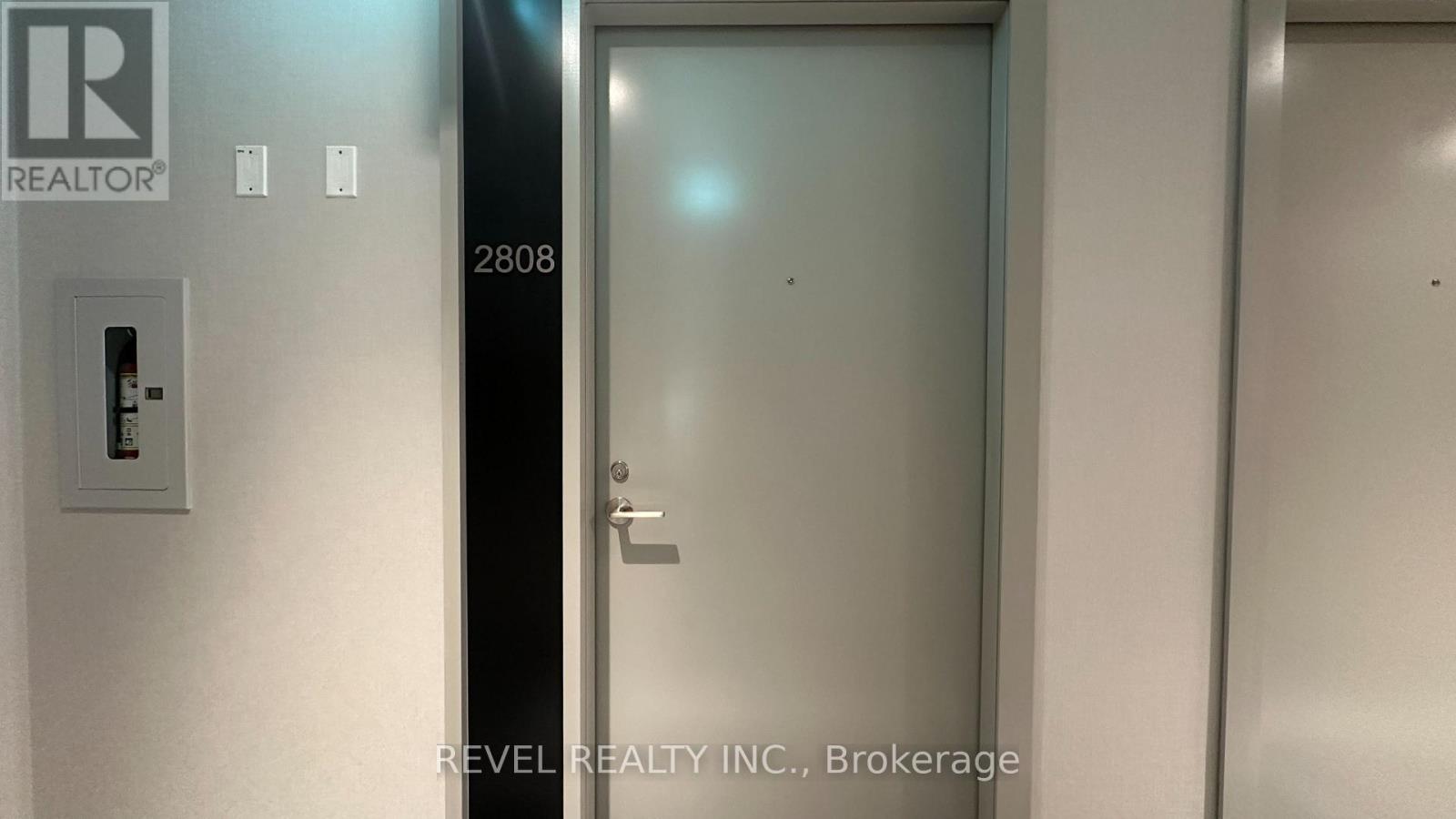 2808 - 400 KING STREET W Property Photo 1