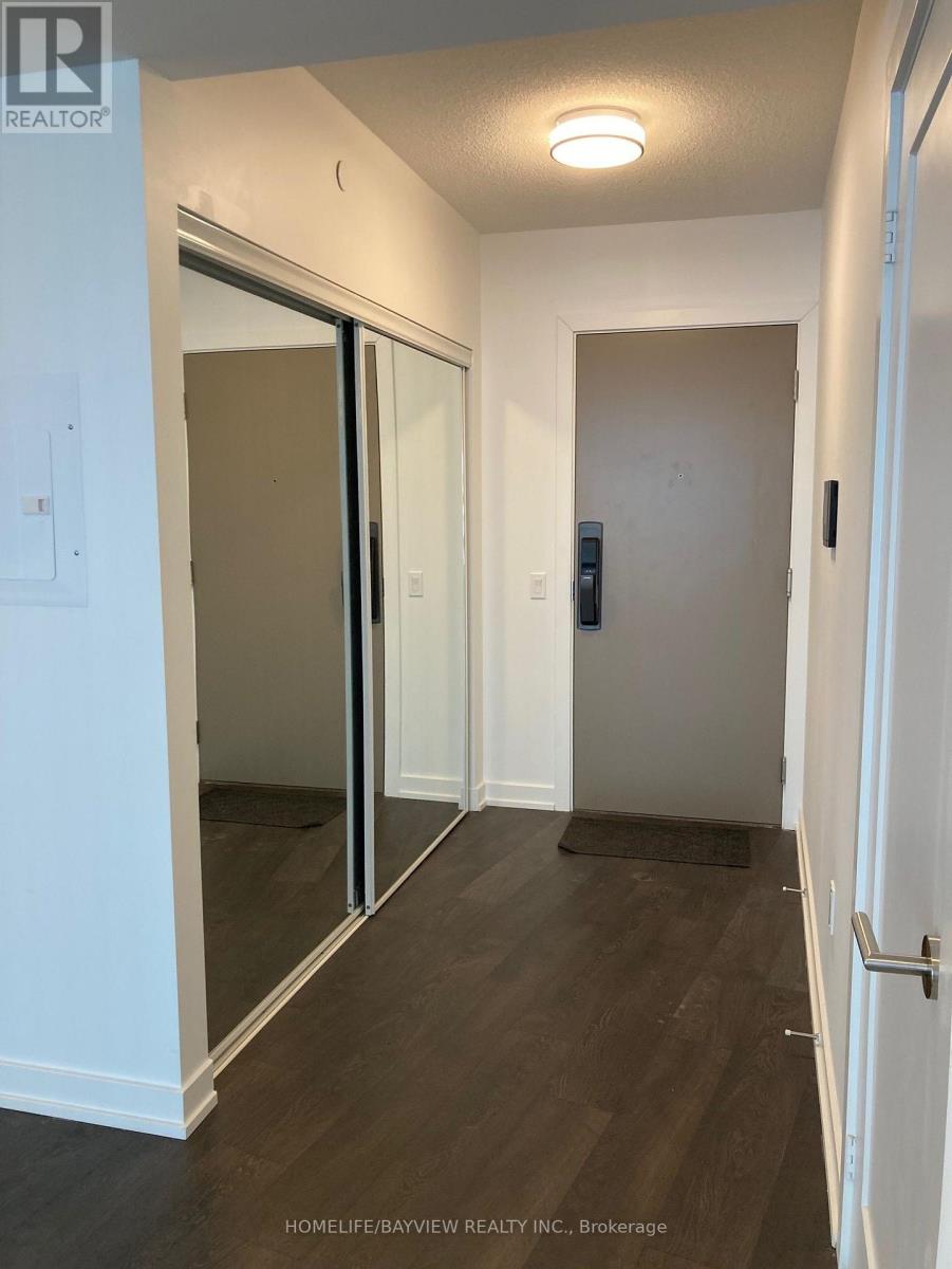 2707 - 10 York Street Property Photo 2