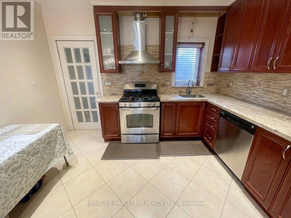 600 Oakwood Avenue Property Photo 7