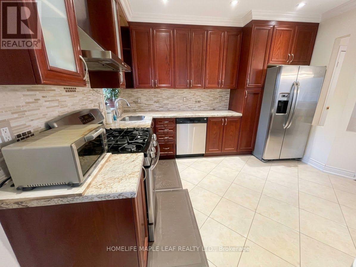 600 Oakwood Avenue Property Photo 8
