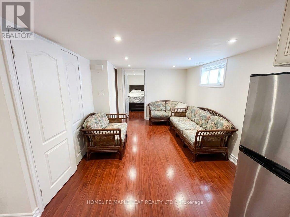 600 Oakwood Avenue Property Photo 17
