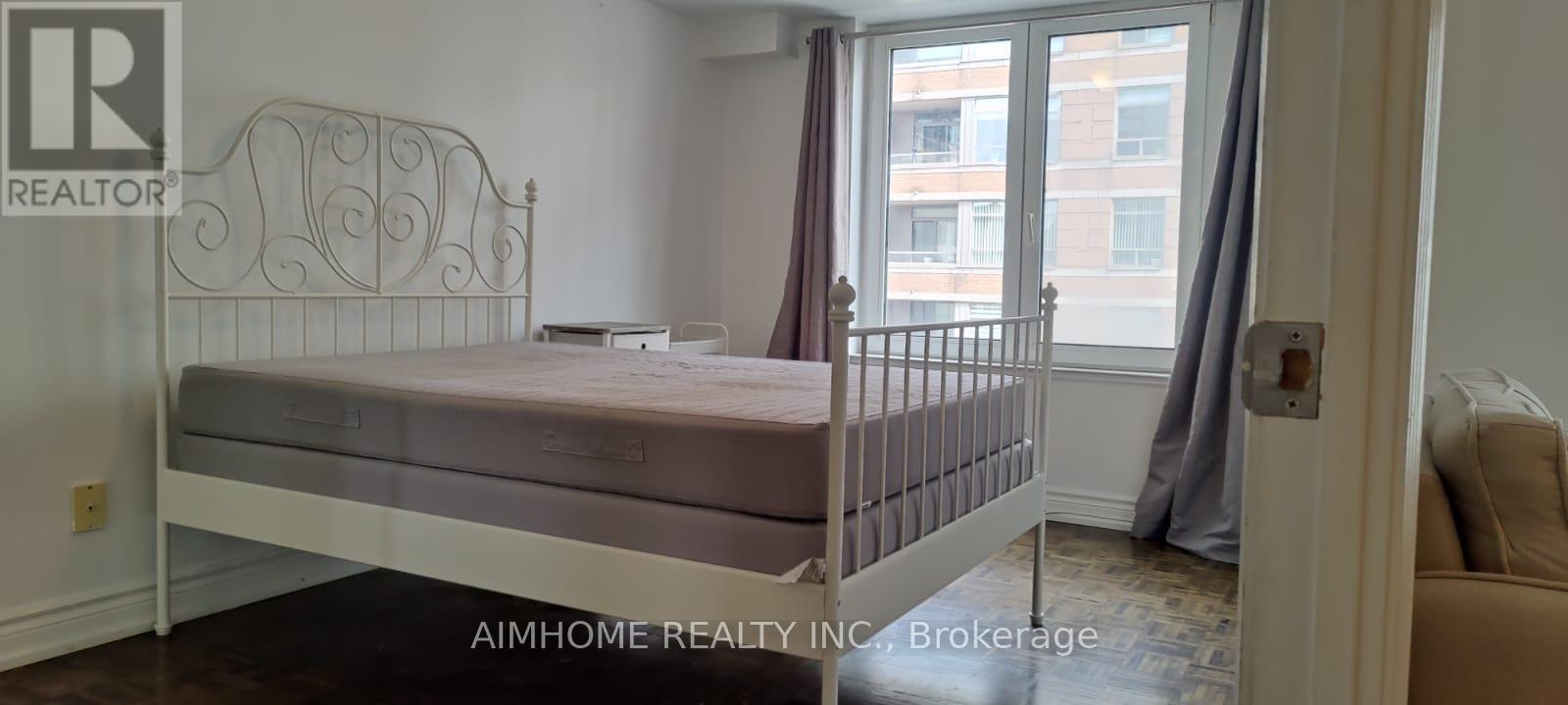 407 - 1 Balmoral Avenue Property Photo 5