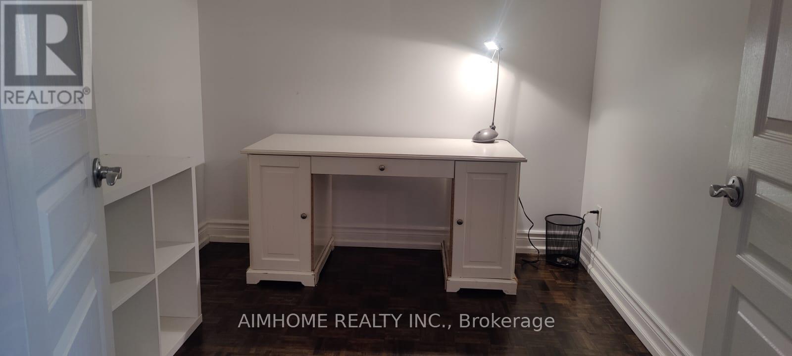 407 - 1 Balmoral Avenue Property Photo 8