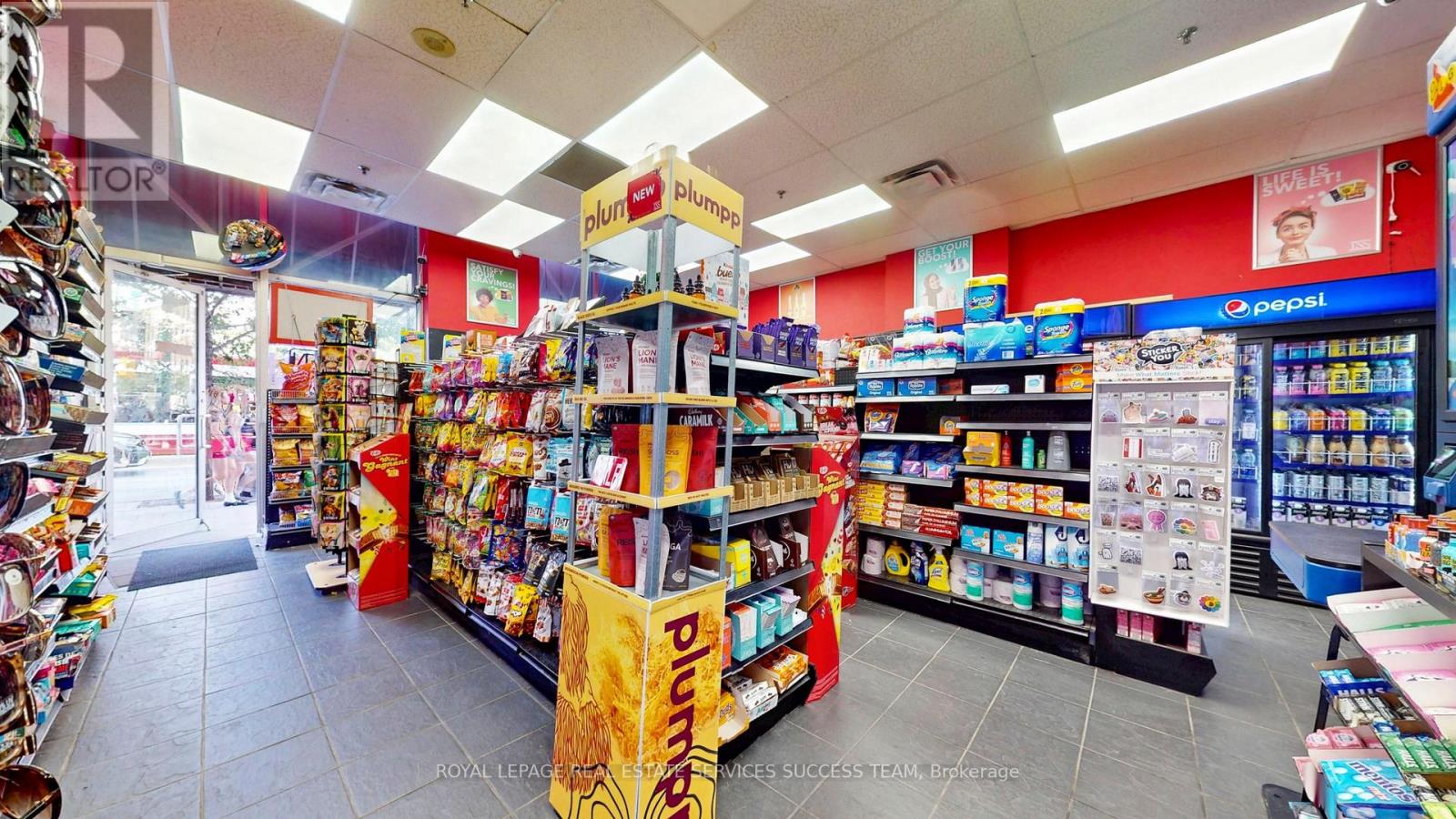 3 - 148 Spadina Avenue Property Photo 15