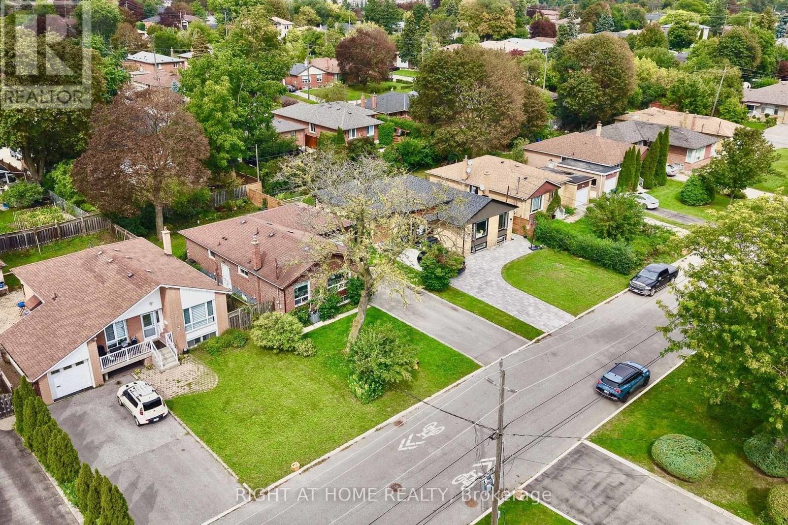 202 Waterloo Avenue Property Photo 6