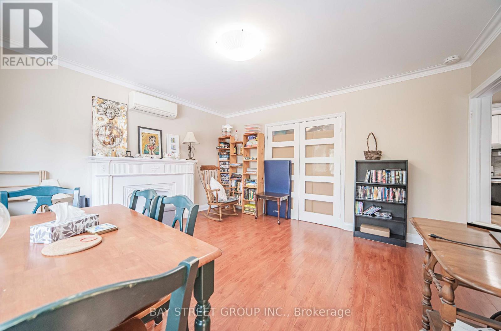 65 Spadina Road Property Photo 4