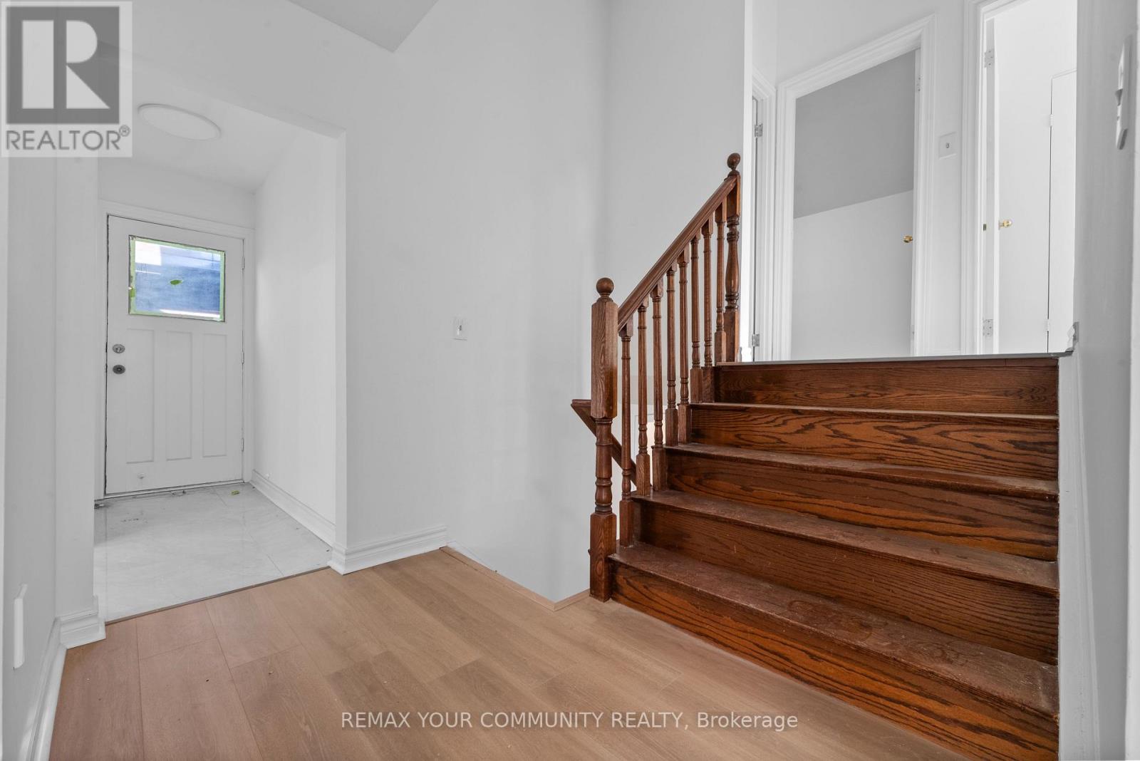 2 Lisburn Crescent Property Photo 6