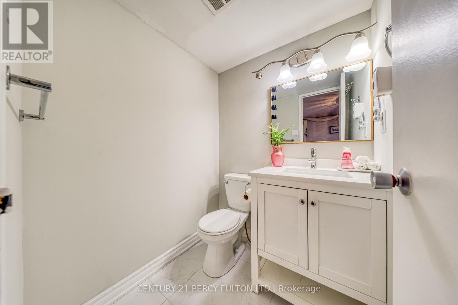 512 - 1338 York Mills Road Property Photo 21