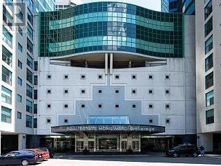 2403 - 77 Harbour Square Property Photo 1