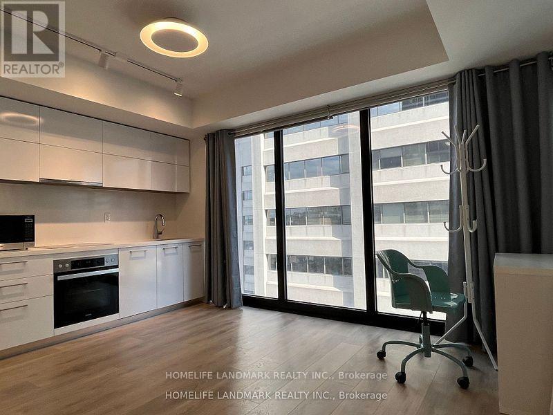 905 - 188 Cumberland Street Property Photo 2