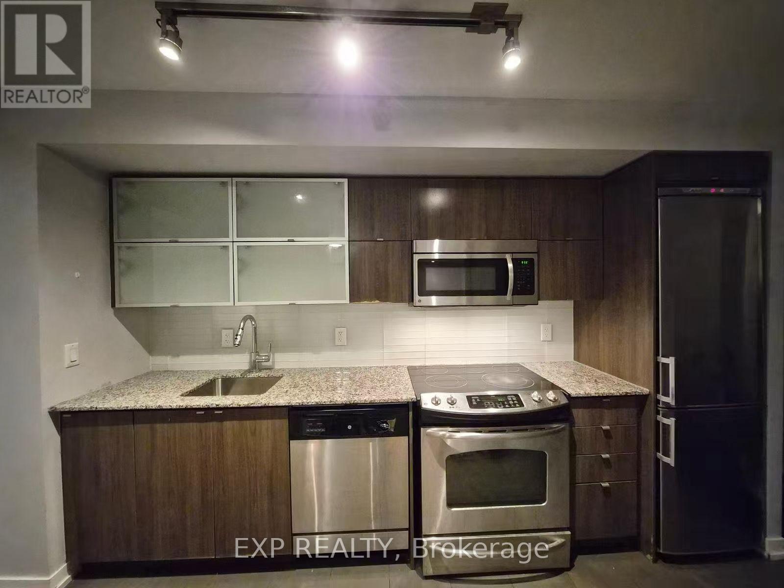 413 - 170 Fort York Boulevard Property Photo 4