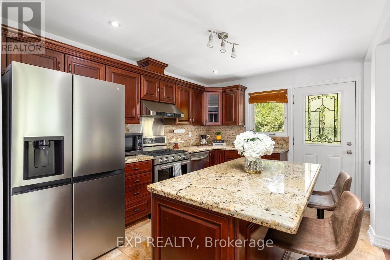 5 Tadcaster Place Property Photo 9