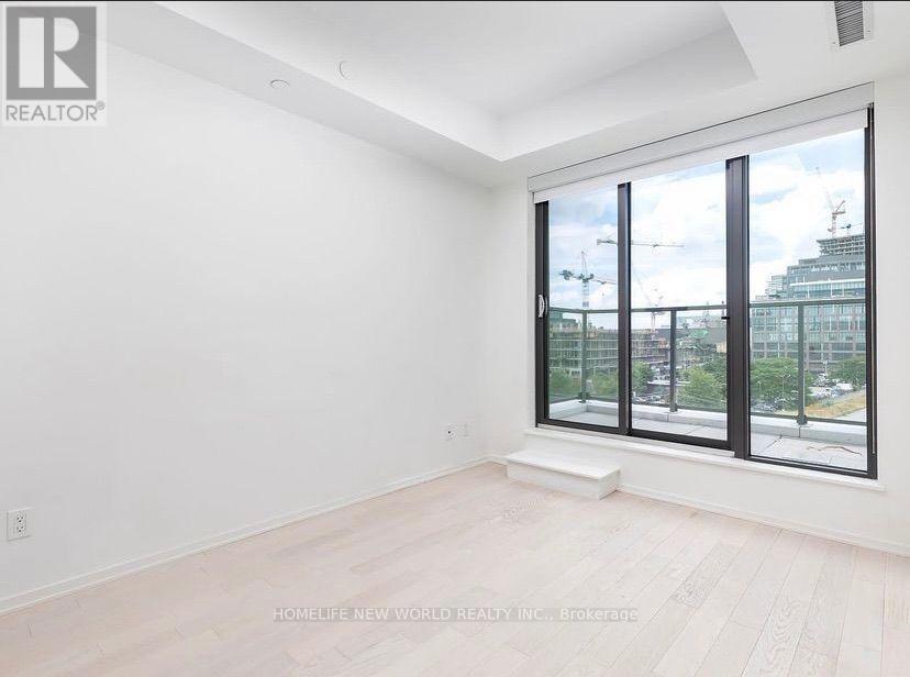 525 - 12 Bonnycastle Street Property Photo 5