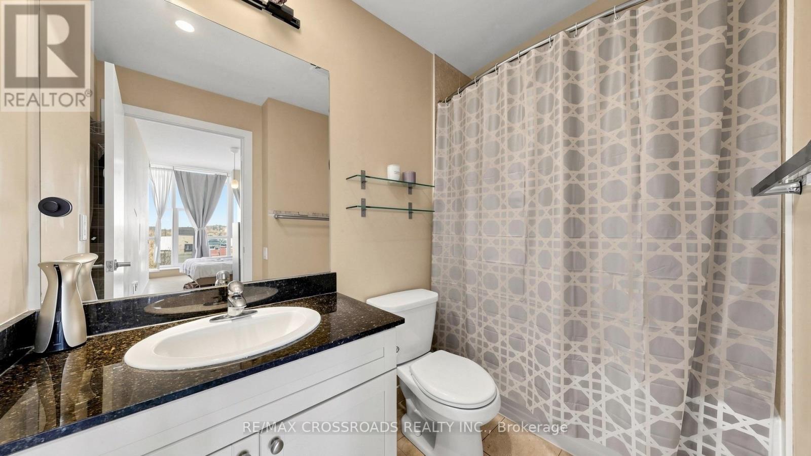 606 - 30 Canterbury Place Property Photo 14