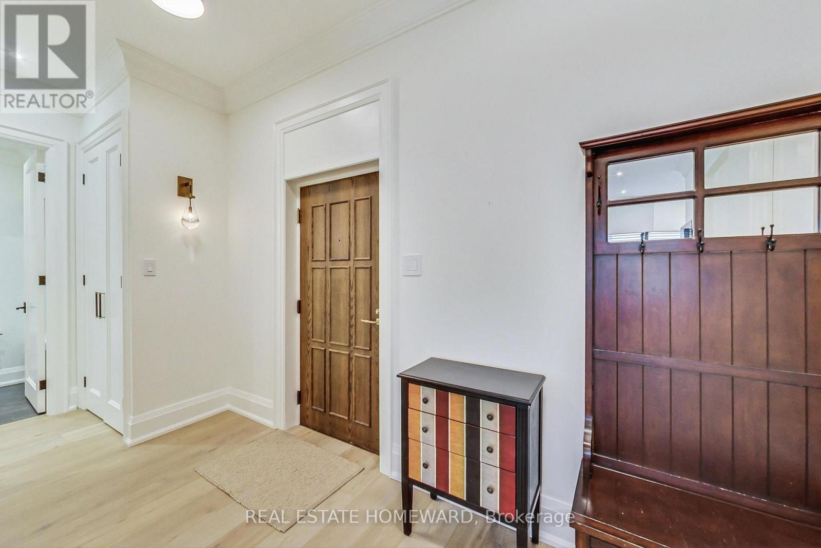 3612 - 55 Harbour Square Property Photo 2