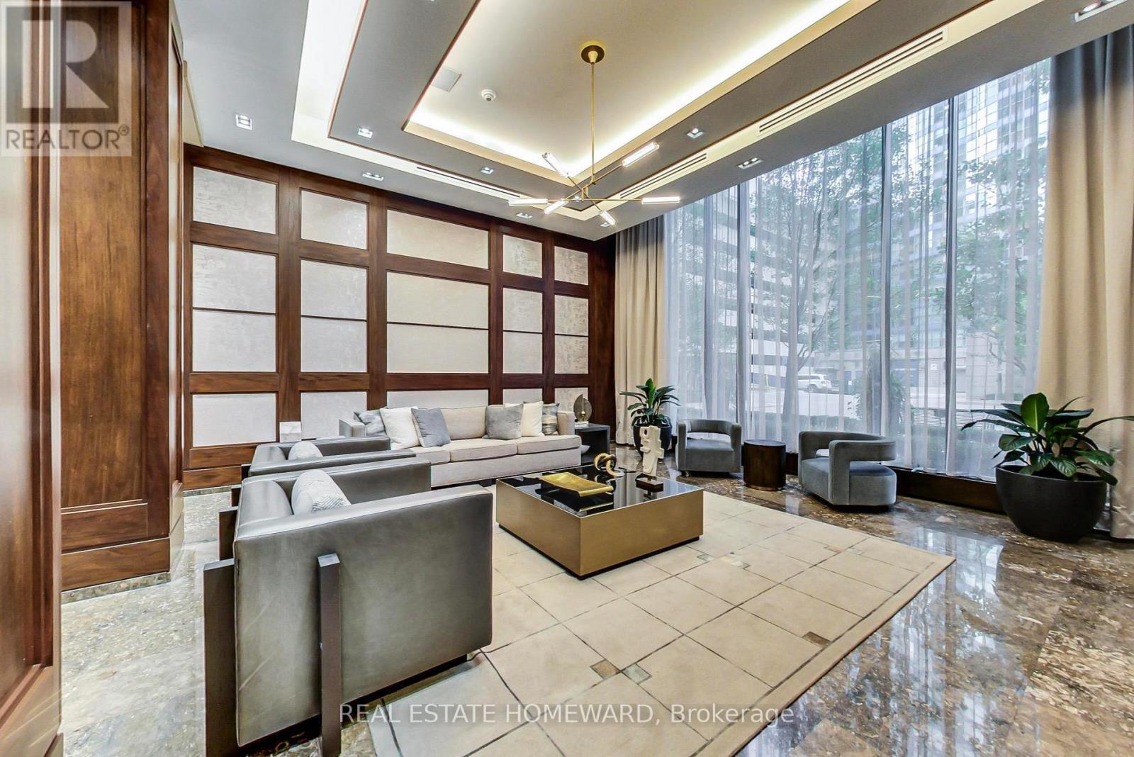 3612 - 55 Harbour Square Property Photo 26
