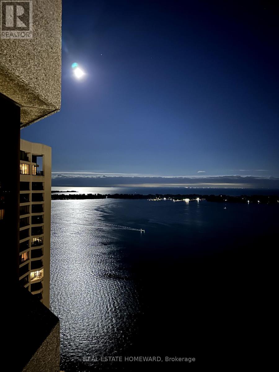 3612 - 55 Harbour Square Property Photo 42