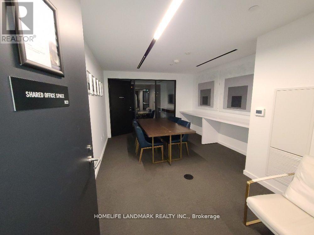 715 - 170 Bayview Avenue Property Photo 24