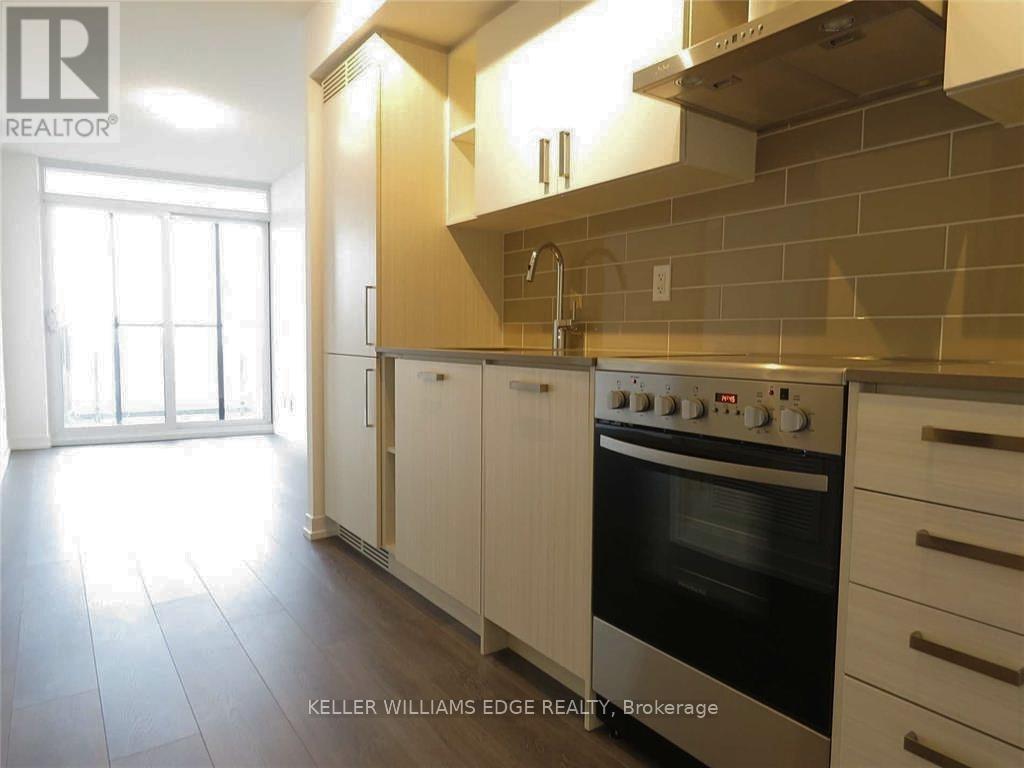 1613 - 125 Redpath Avenue Property Photo 2