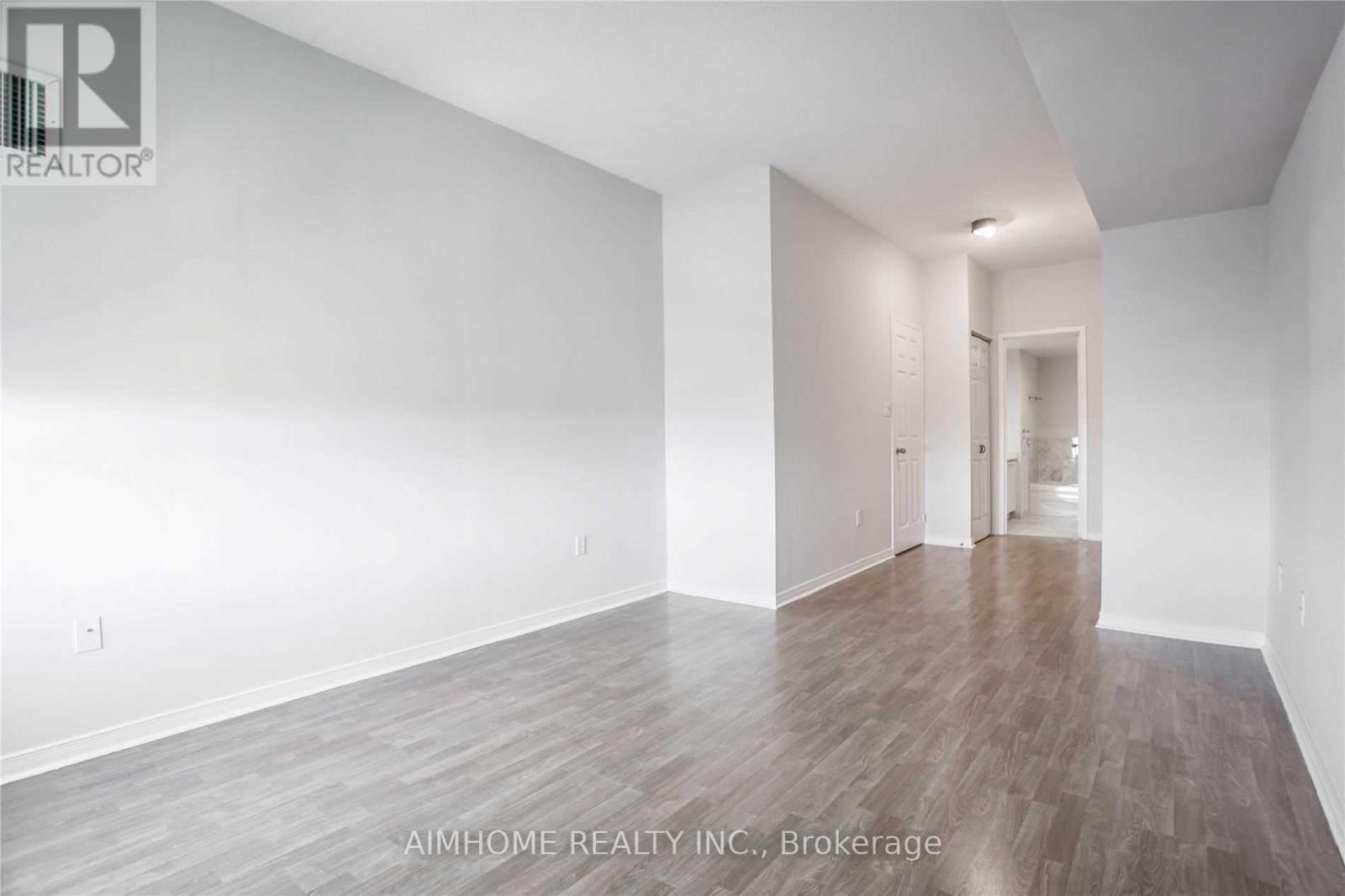 3711 - 5 Concorde Place Property Photo 9