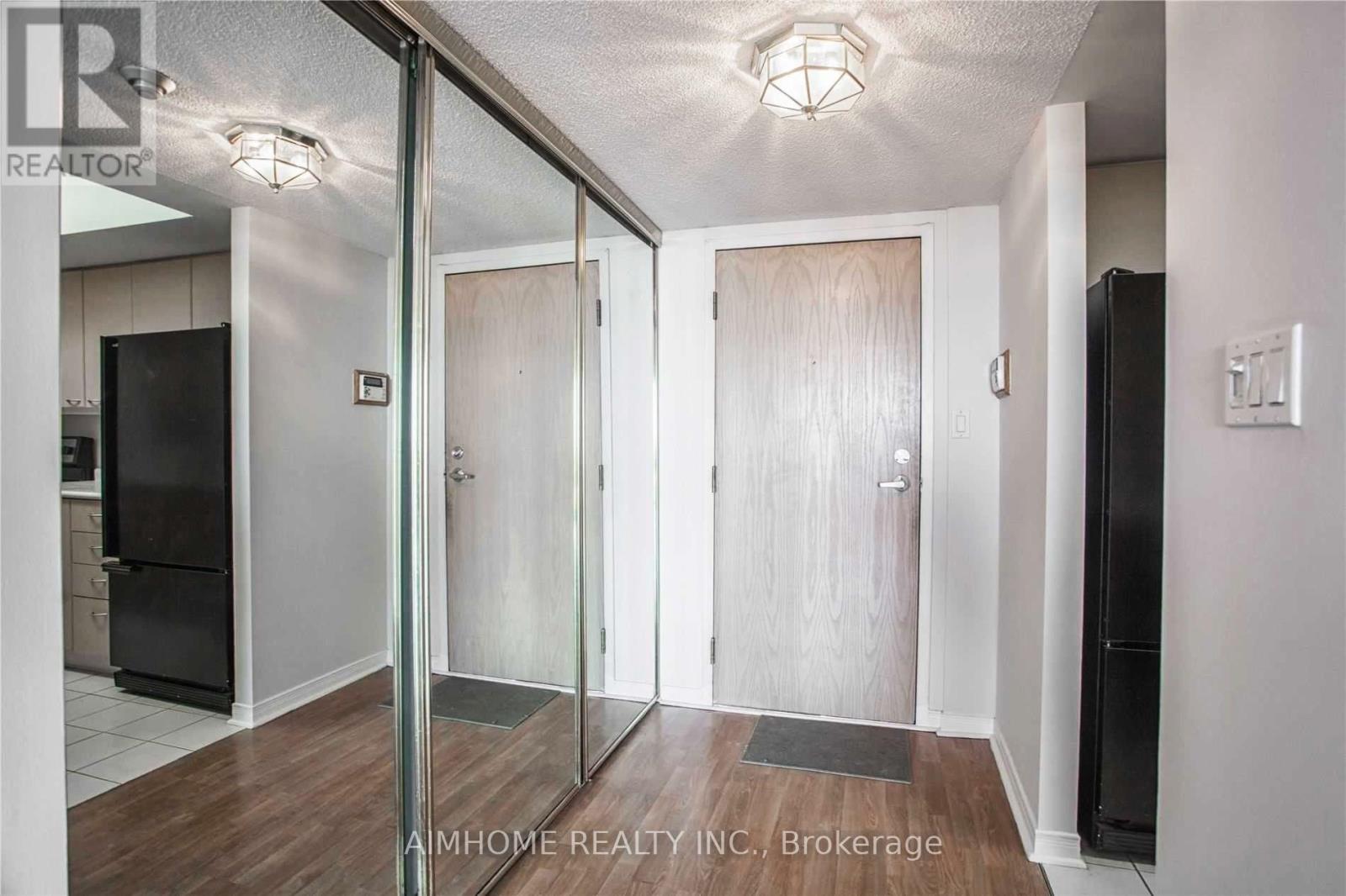 3711 - 5 Concorde Place Property Photo 15