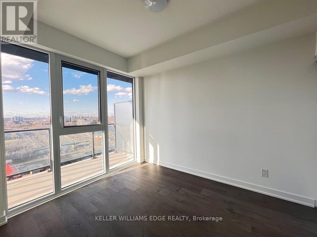 3010 - 5 Defries Street Property Photo 6