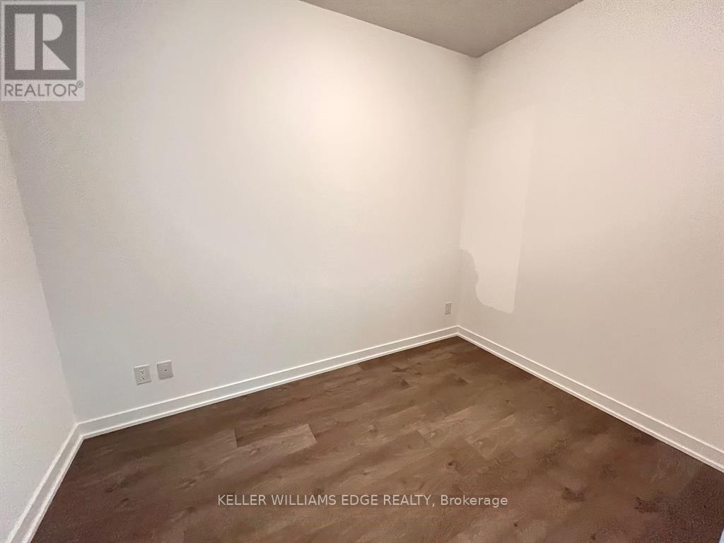 3010 - 5 Defries Street Property Photo 7