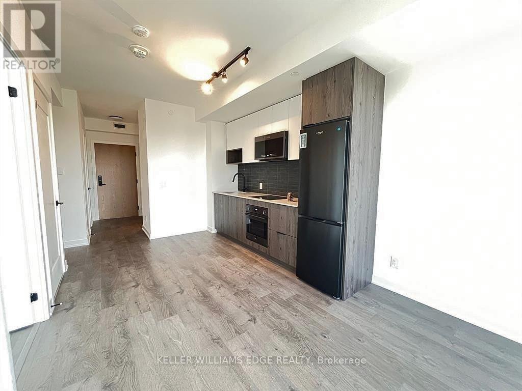 3010 - 5 Defries Street Property Photo 13