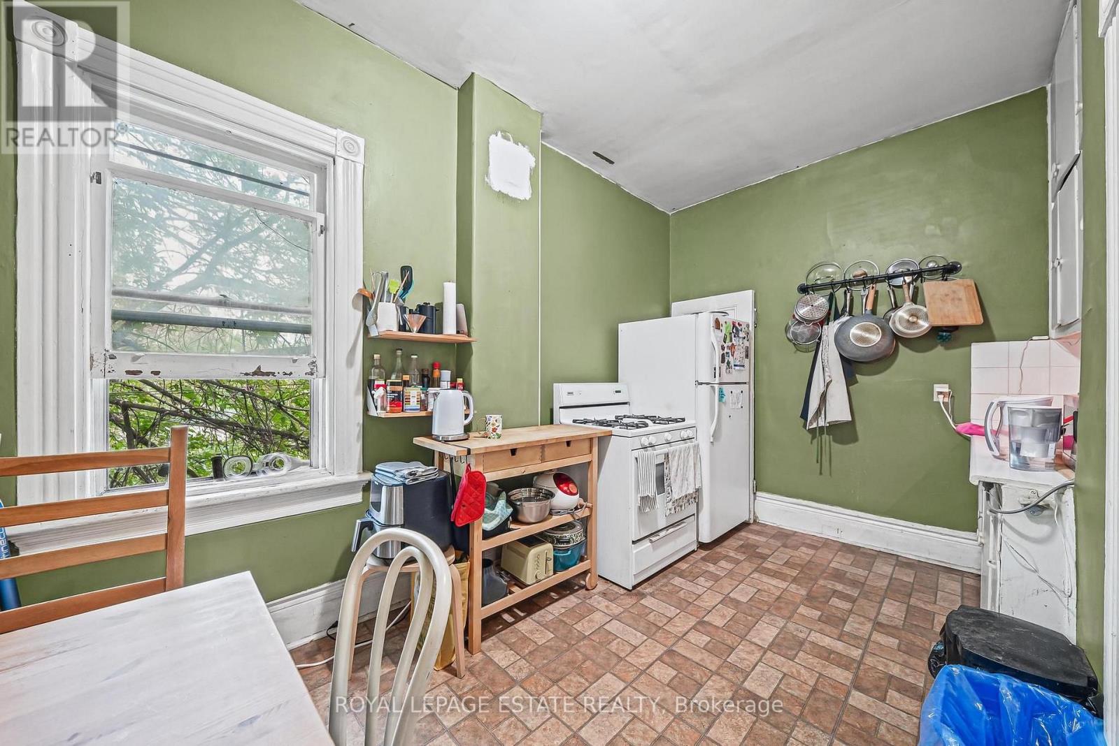 110-112 Baldwin Street Property Photo 16
