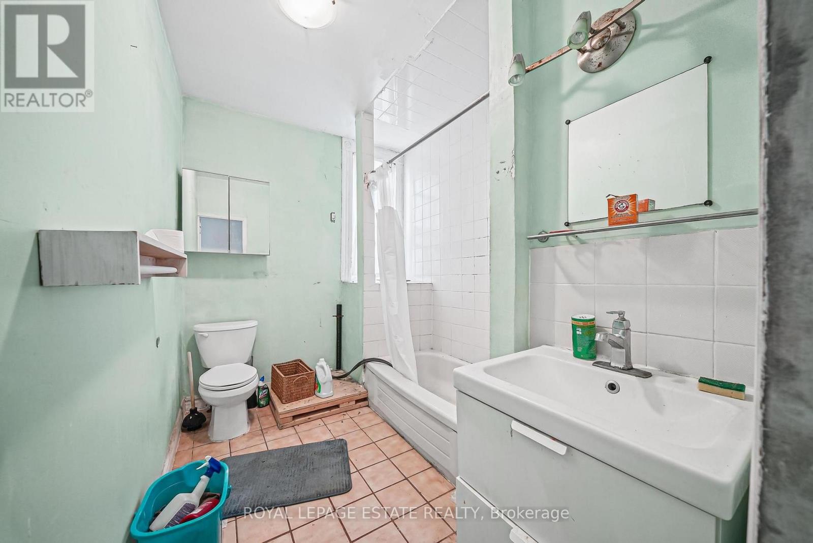 110-112 Baldwin Street Property Photo 36