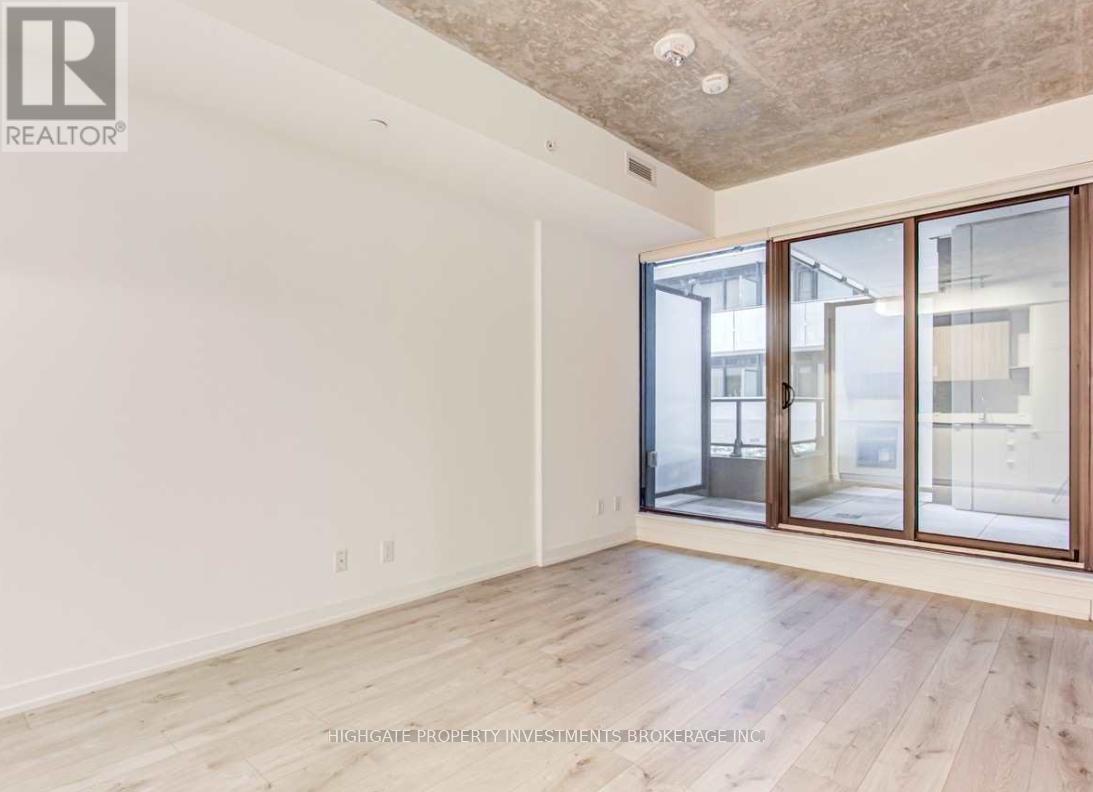 228 - 161 Roehampton Avenue Property Photo 5