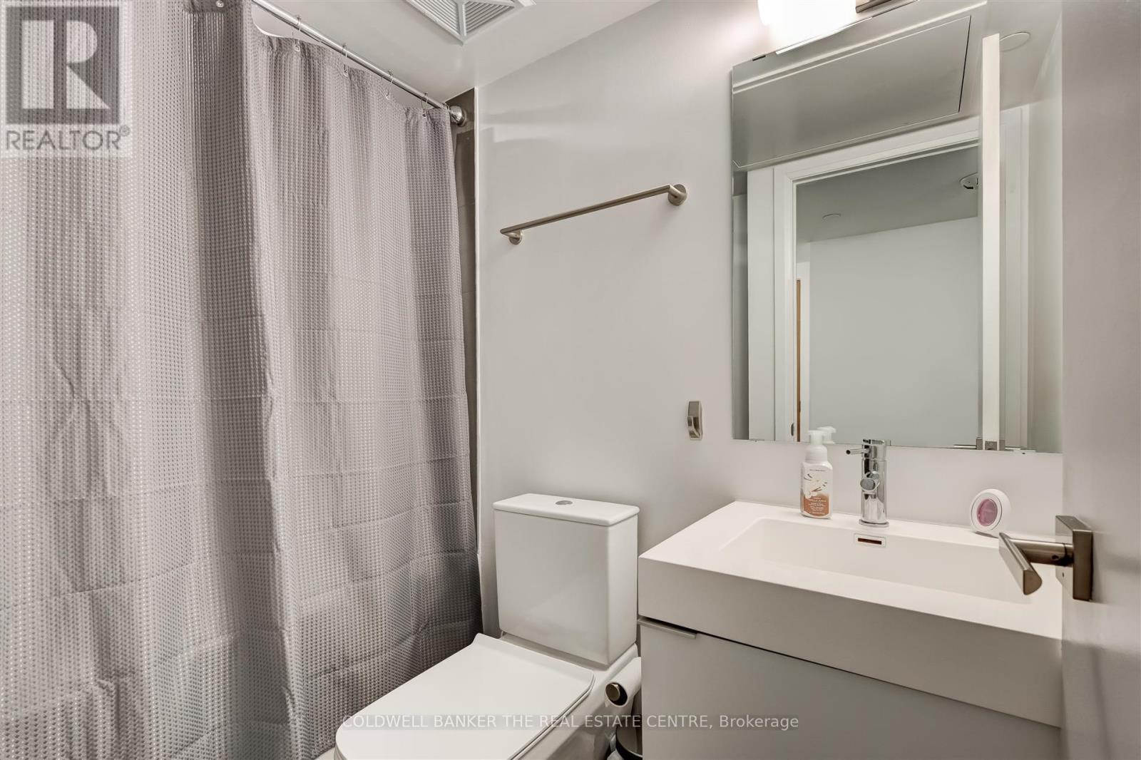 304 - 99 Foxbar Road Property Photo 16