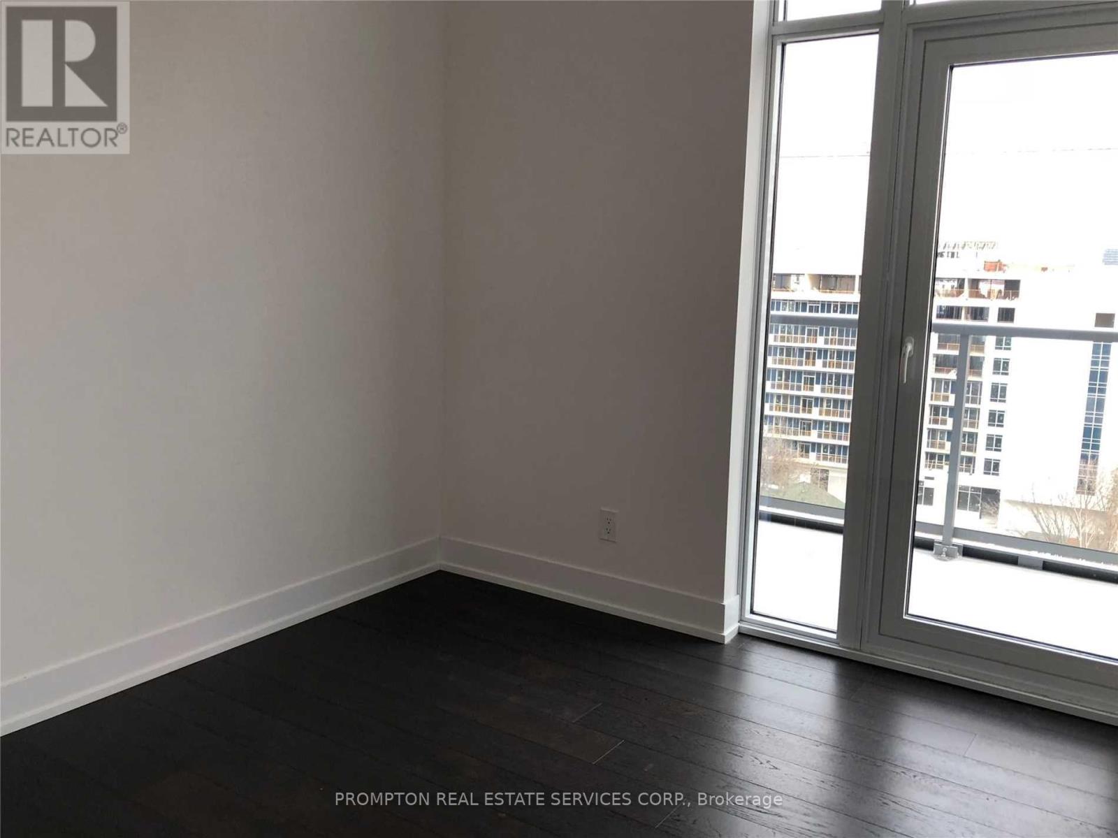 905 - 7 Kenaston Gardens Property Photo 5