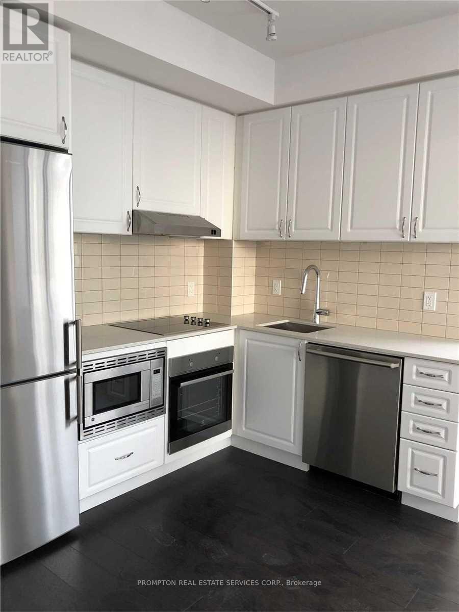905 - 7 Kenaston Gardens Property Photo 9