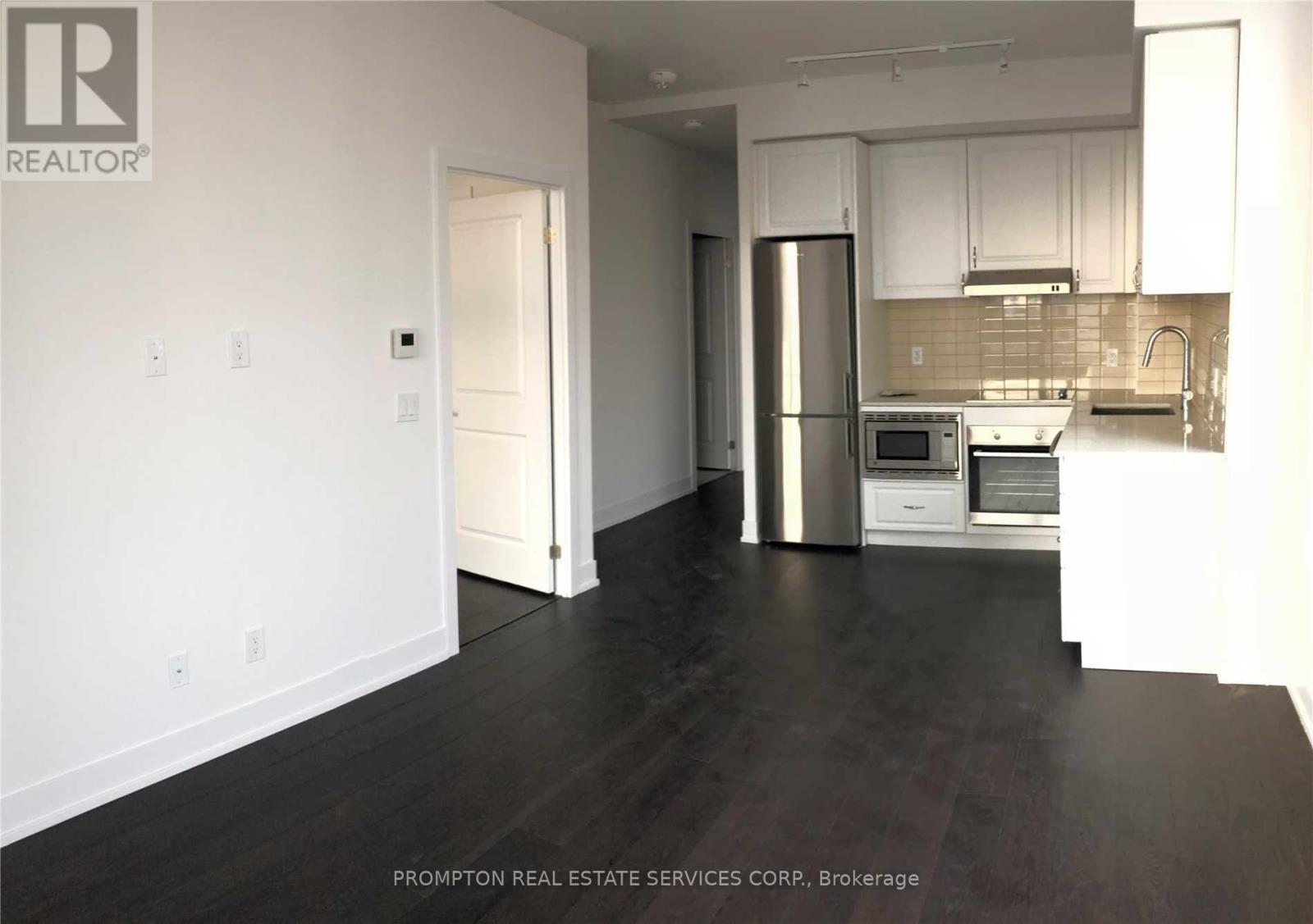 905 - 7 Kenaston Gardens Property Photo 12