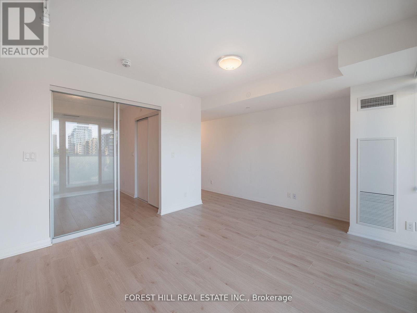 1007 - 99 Foxbar Road Property Photo 15
